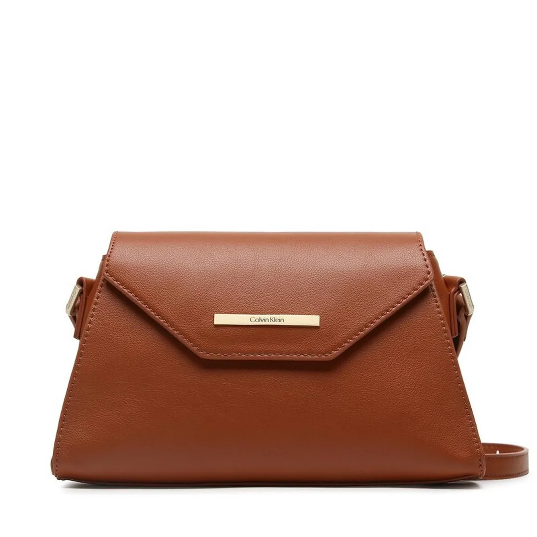 Aily Dressed Crossbody W/Flap