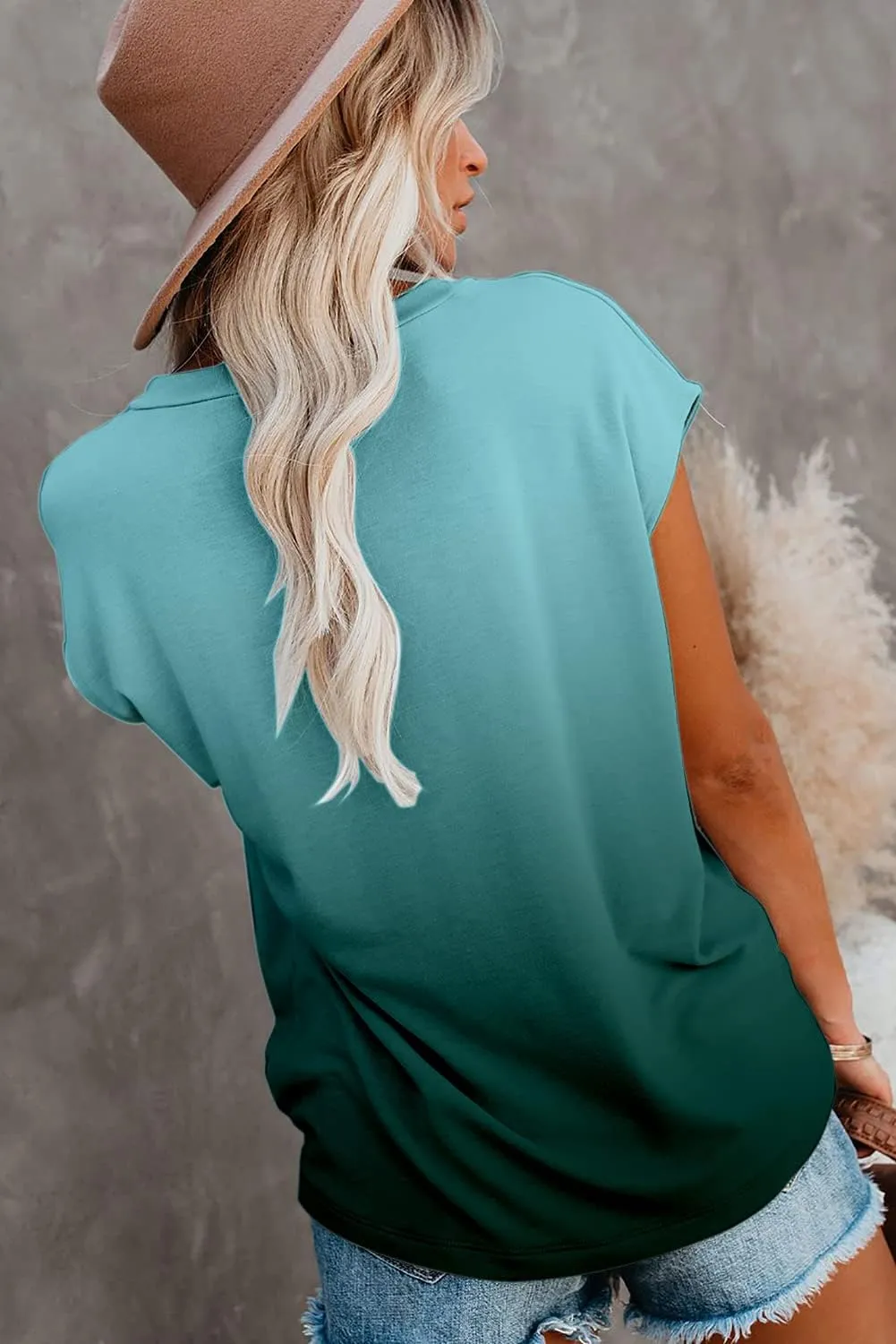 ANCAPELION Women’s Casual Summer Shirt Short Sleeve Round Neck T-Shirt Basic Tee Tunic Top Fit Loose with Pocket