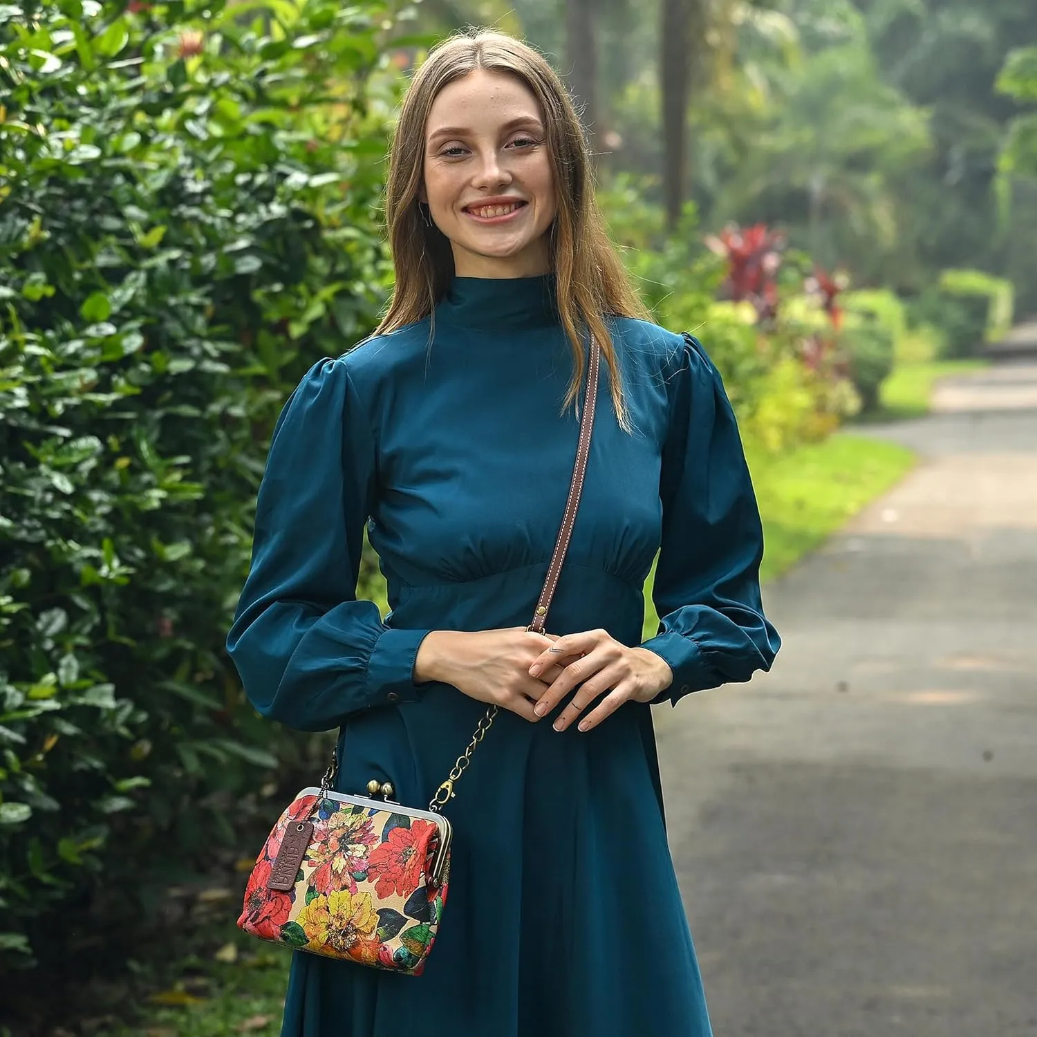 Anna by Anuschka Heritage Collection Women's Genuine Leather Crossbody Frame Bag