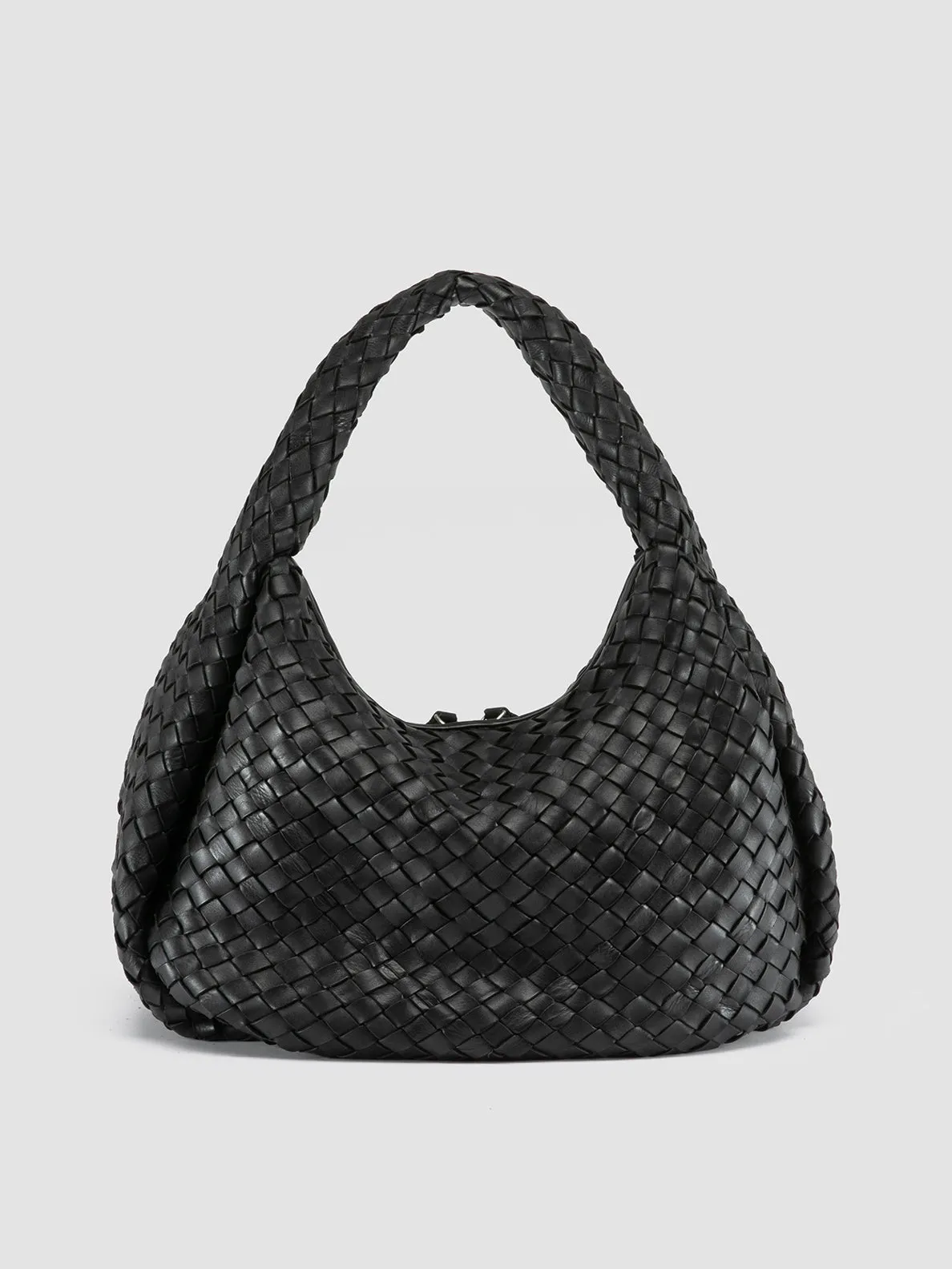 BOLINA 148 - Black Leather Shoulder Bag