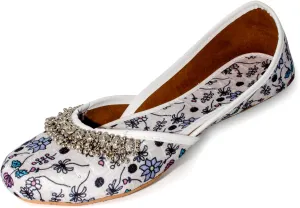 Chandrakala Payal Mojaris for Women, Flats Punjabi Jutti Embellished Khussa (WF154-P)