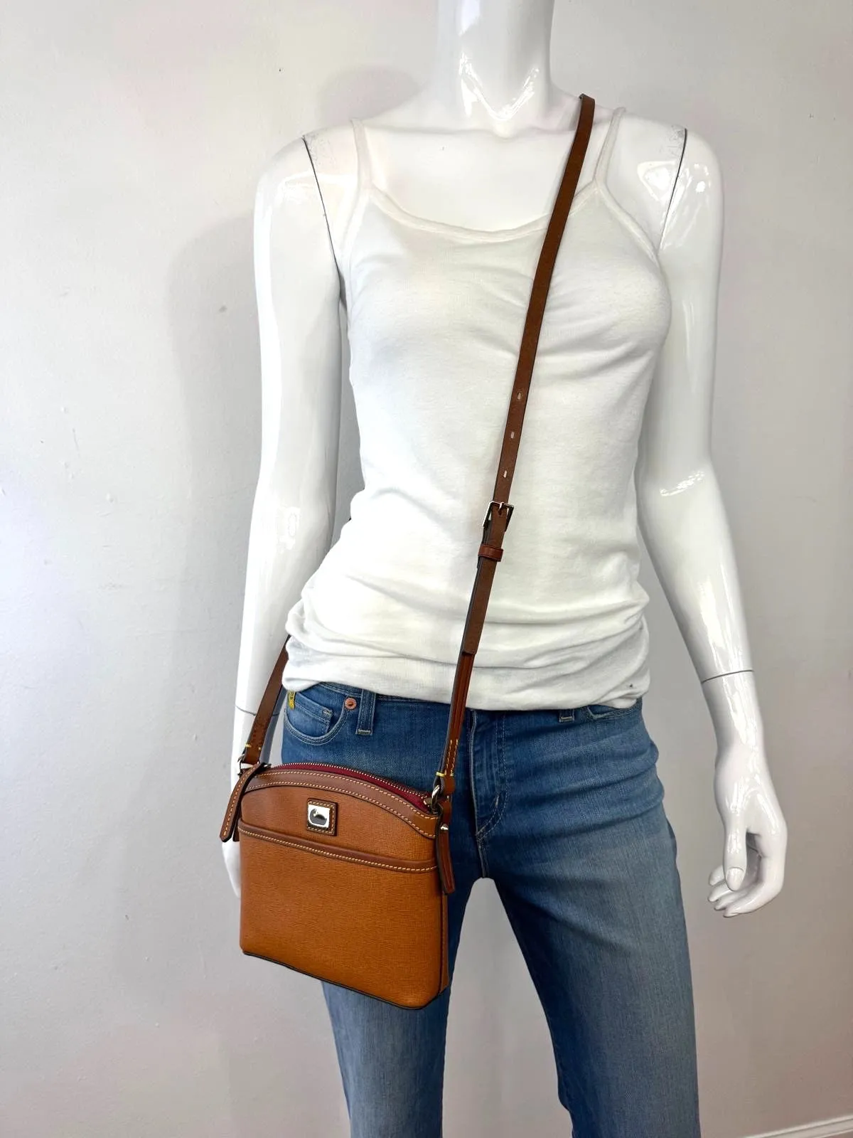 DOONEY & BOURKE SAFFIANO LEATHER CAMDEN DOMED CROSSBODY