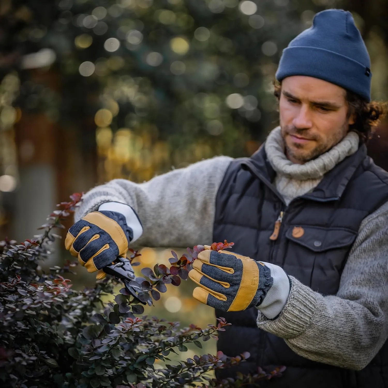 Hestra Denim Classic Glove, Leather Multi-Use Classic Work Gloves for Craftsmanship, Yard Work,Gardening & DIY Projects