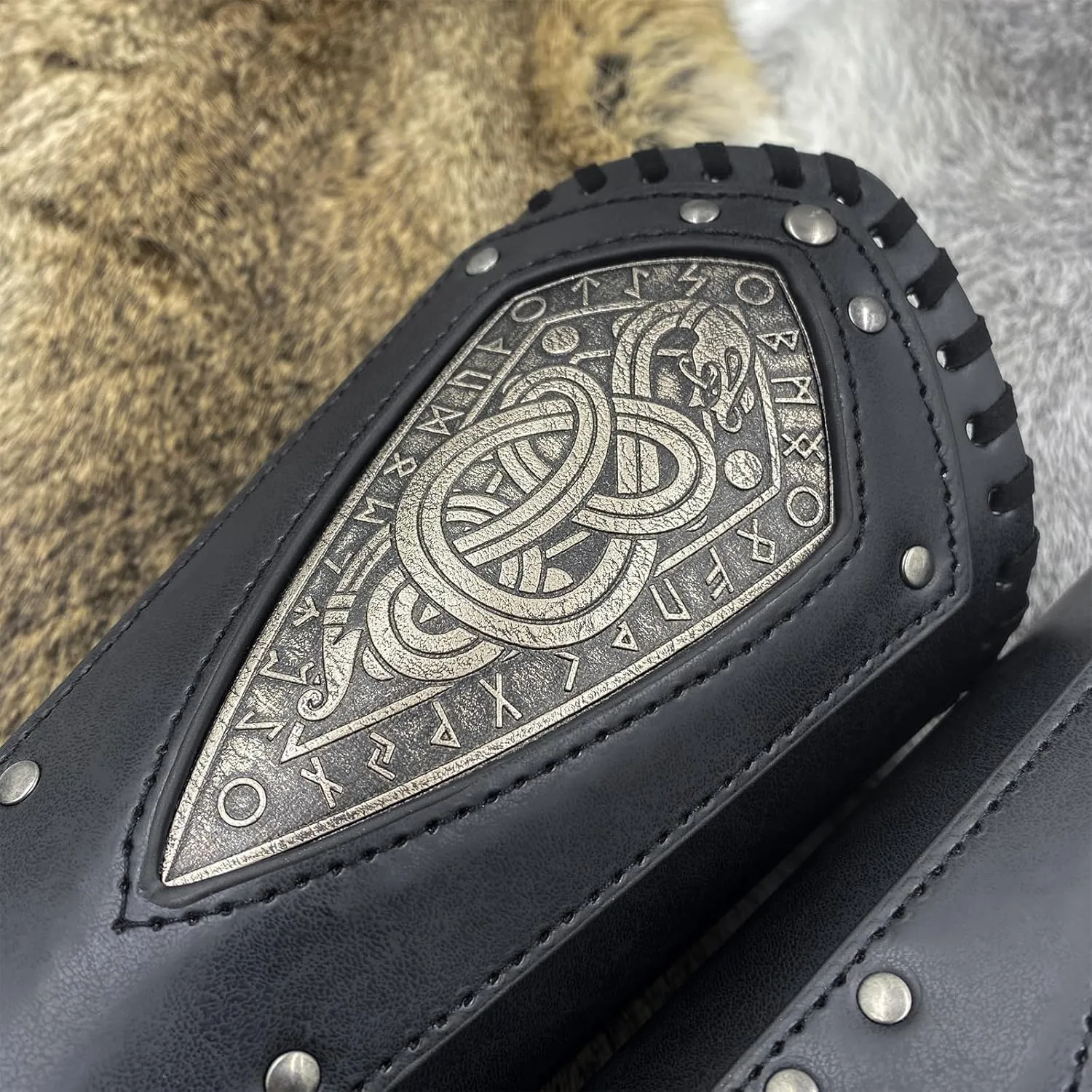 JAOYU Viking Bracers for Men Medieval Arm Guards Leather Gauntlet Wristband Armband for Men Women Renaissance Arm Wraps