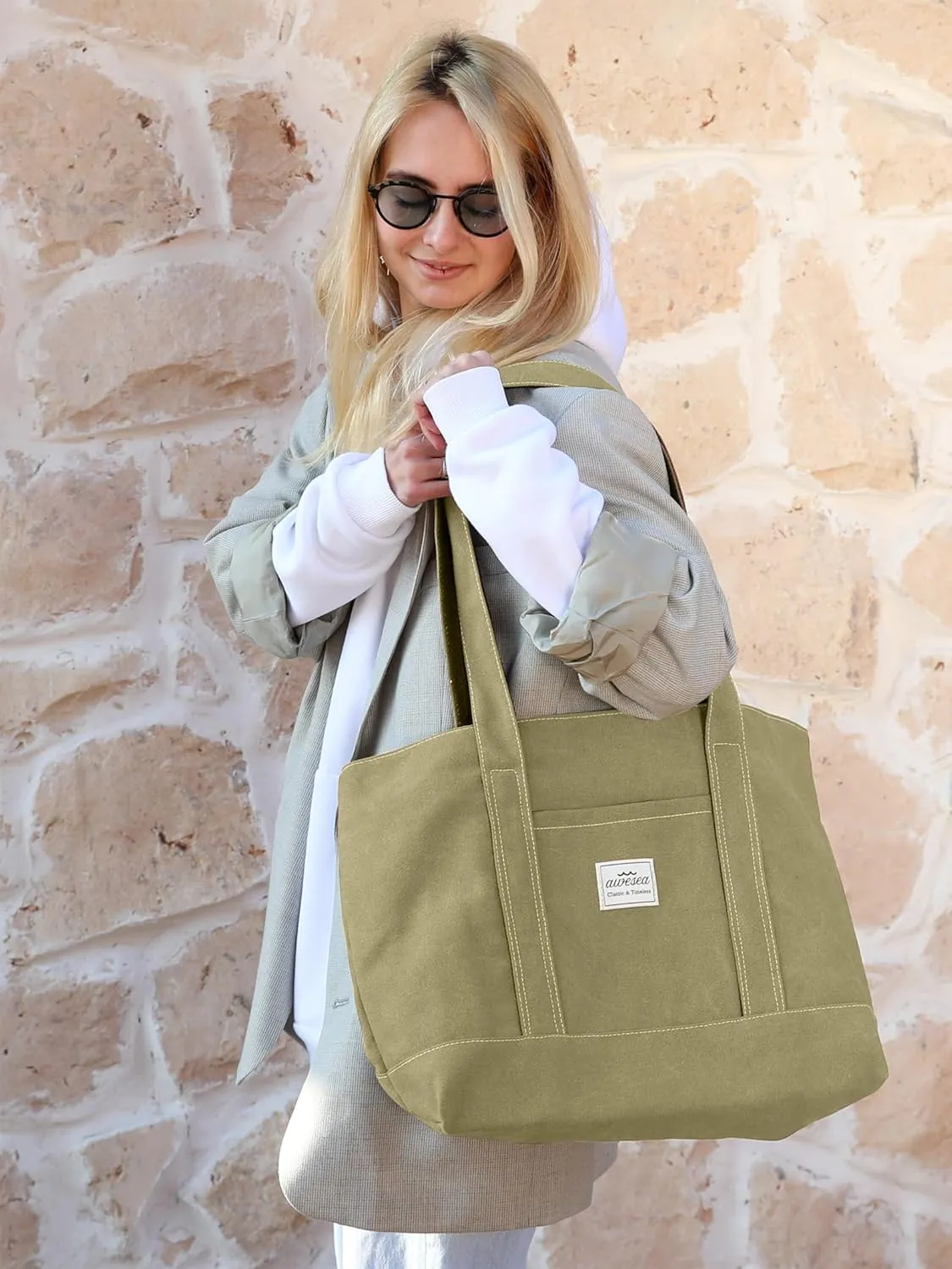 Large Canvas Tote Bag with Zipper for Women - Durable Women's Tote Purse with Front Pocket