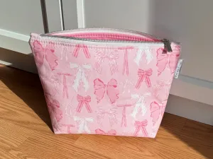 Large Pink Bow Cosmetic Zipper Bag