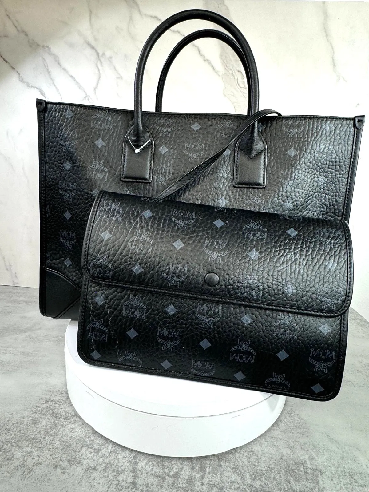 MCM VISETOS LARGE MUNCHEN TOTE BAG