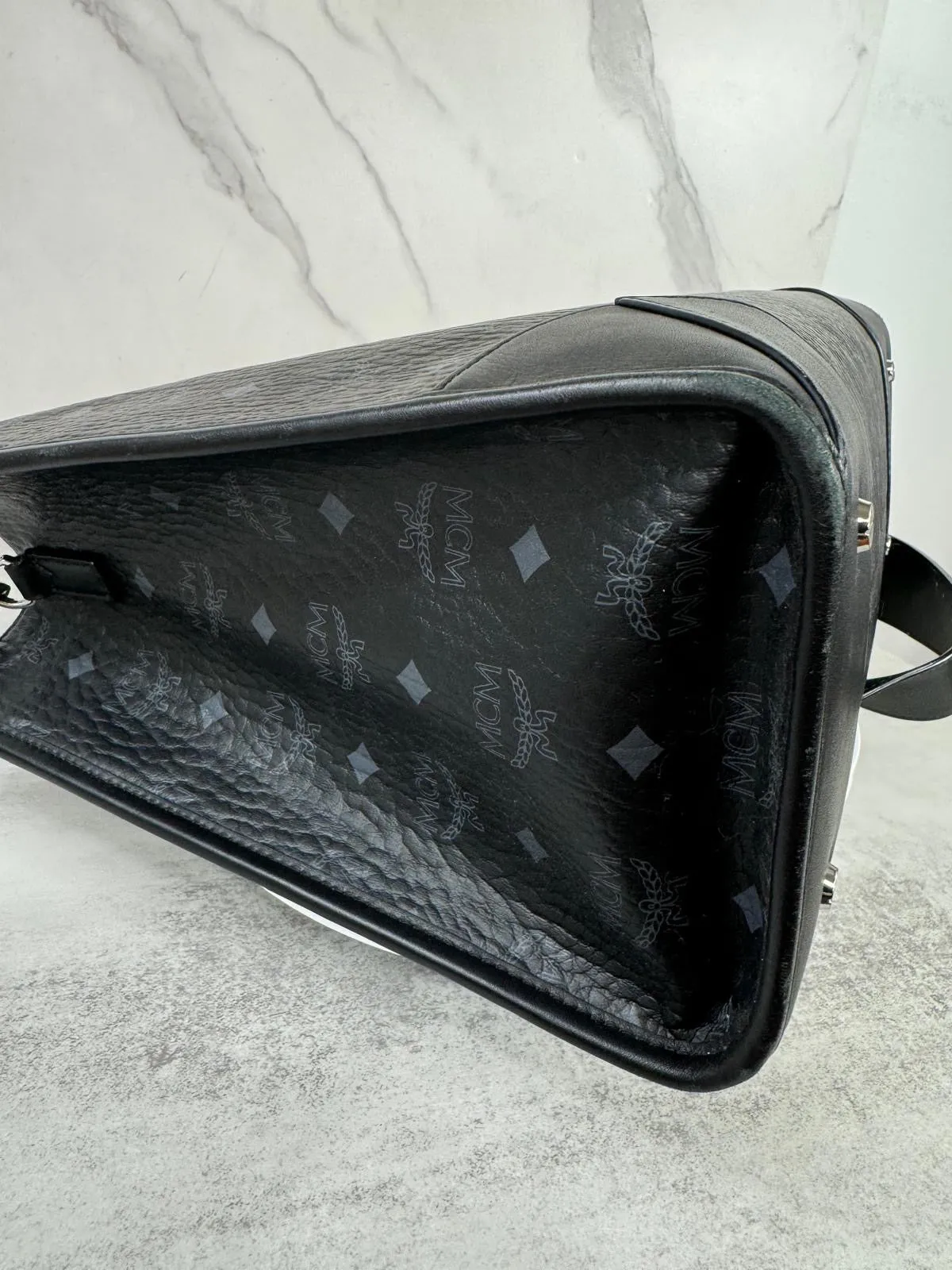 MCM VISETOS LARGE MUNCHEN TOTE BAG