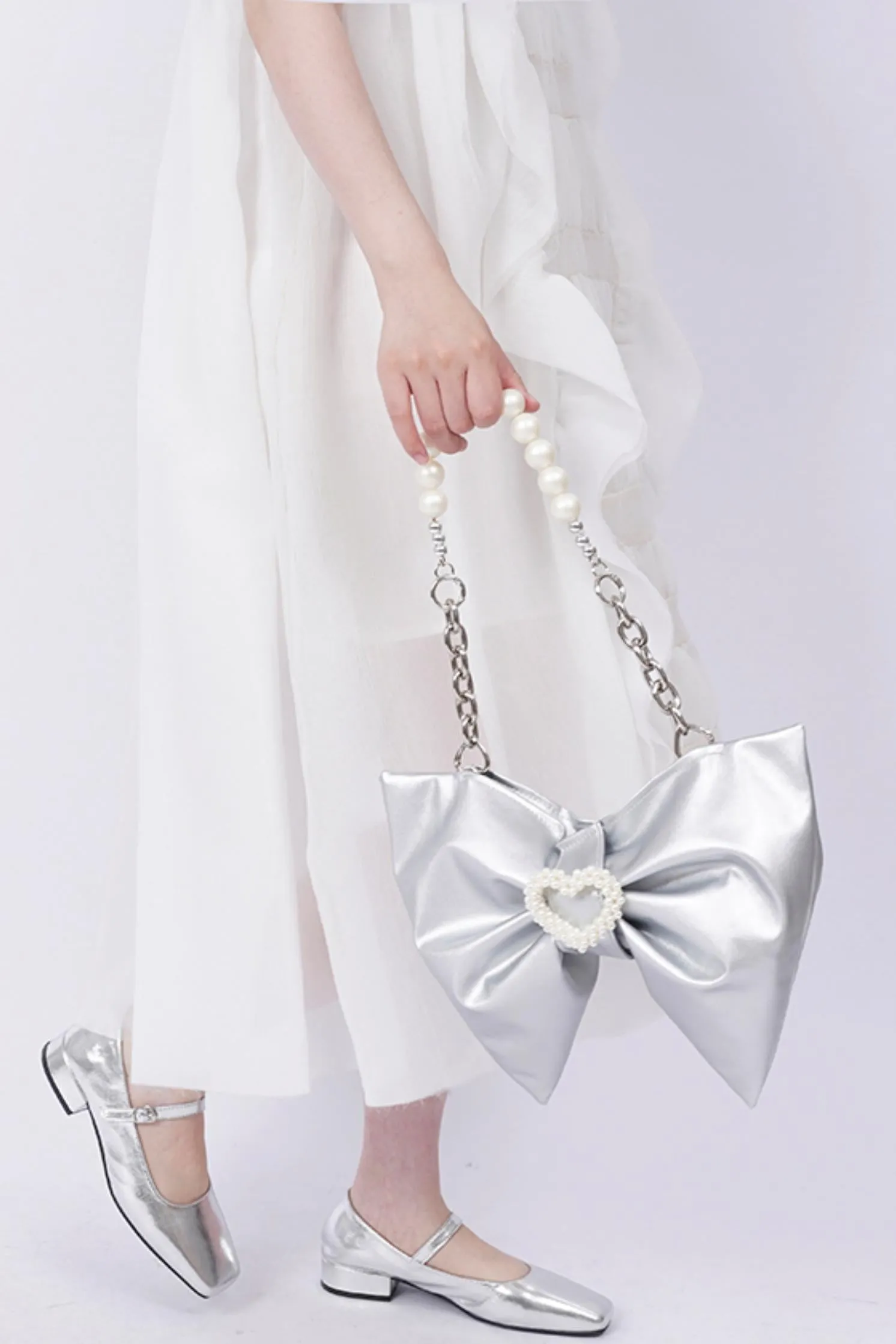 Silver Pleated Crossbody Bag