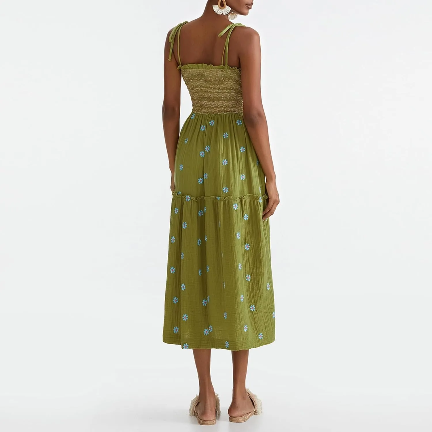 Women Floral Embroidered Maxi Dress Sleeveless Tie Shoulder Smocked Flowy Dress Boho Summer Sundresses with Pockets