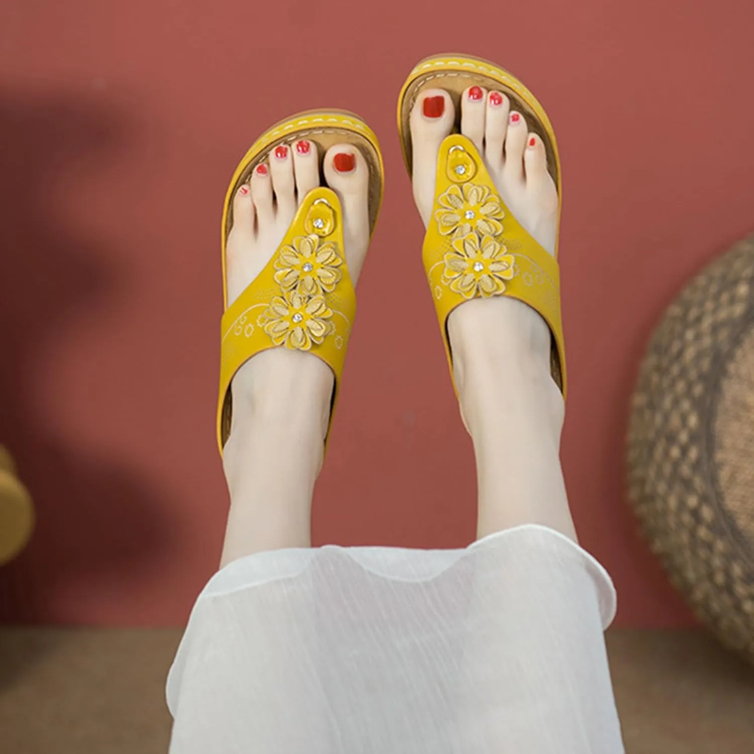 Women's Height Increasing Thong Sandal Arch Support Platform Trendy Slipper Clip Toe Floral Embellished Flip Flop